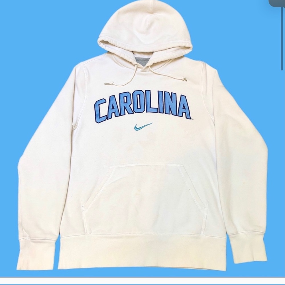 nike Carolina white and blue hoodie!! 🤍💙